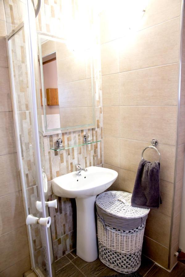 Terrace Lofts 호텔 Standerton 외부 사진